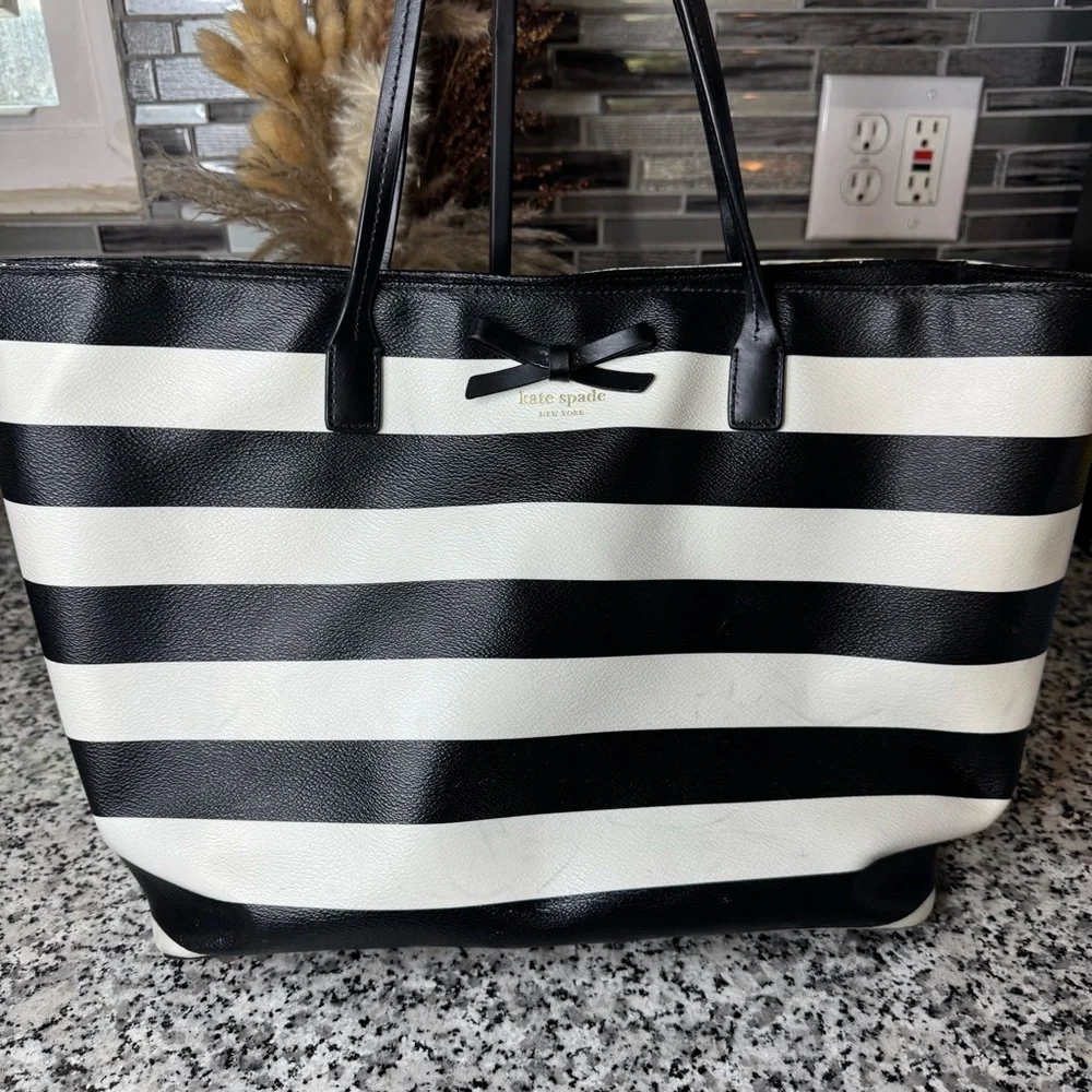 Kate Spade | Women’s Black and White Striped Tote Bag